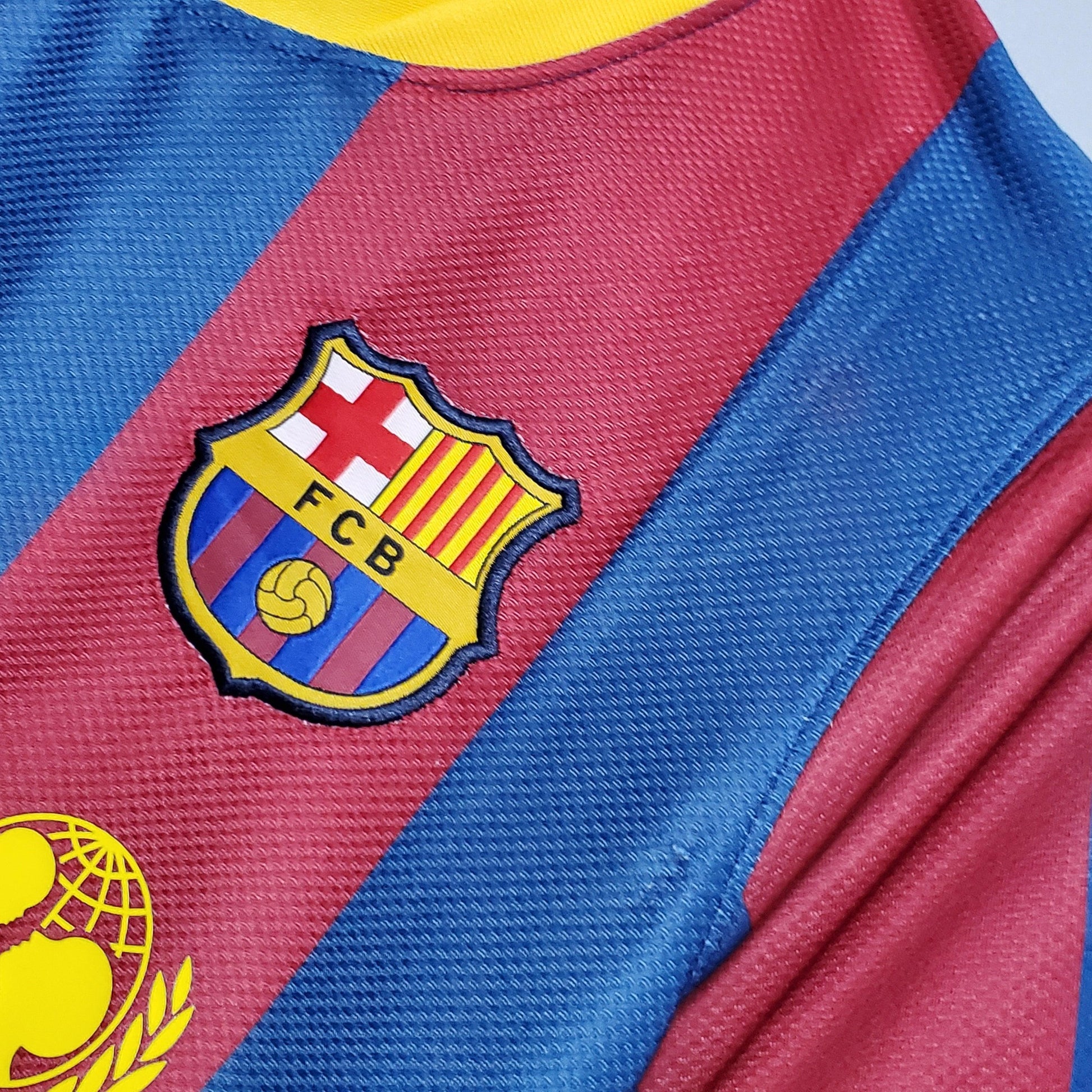 Barcelona Retro 10/11 Home - JERSEY4ALL