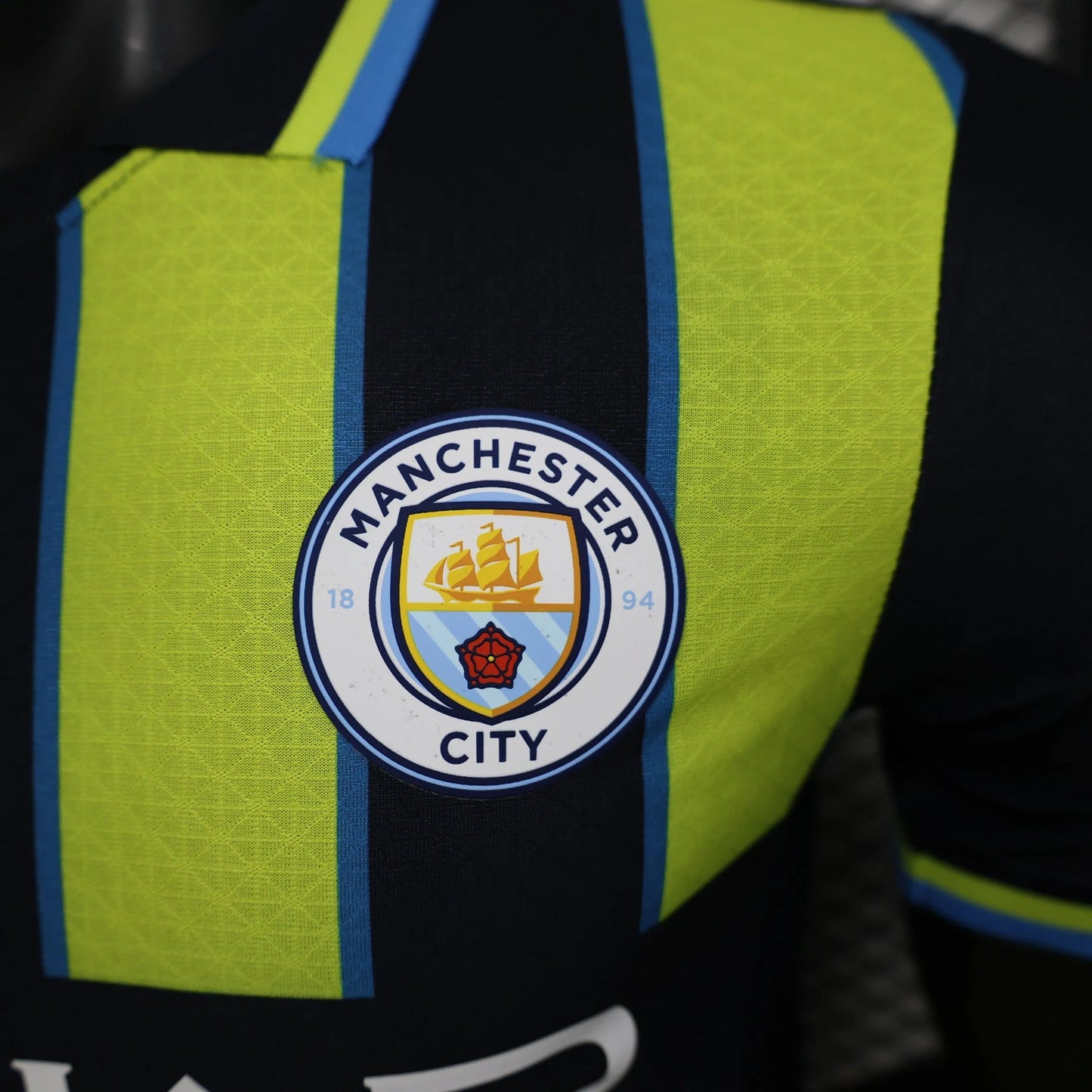 MANCHESTER CITY AWAY 2024/2025 JERSEY