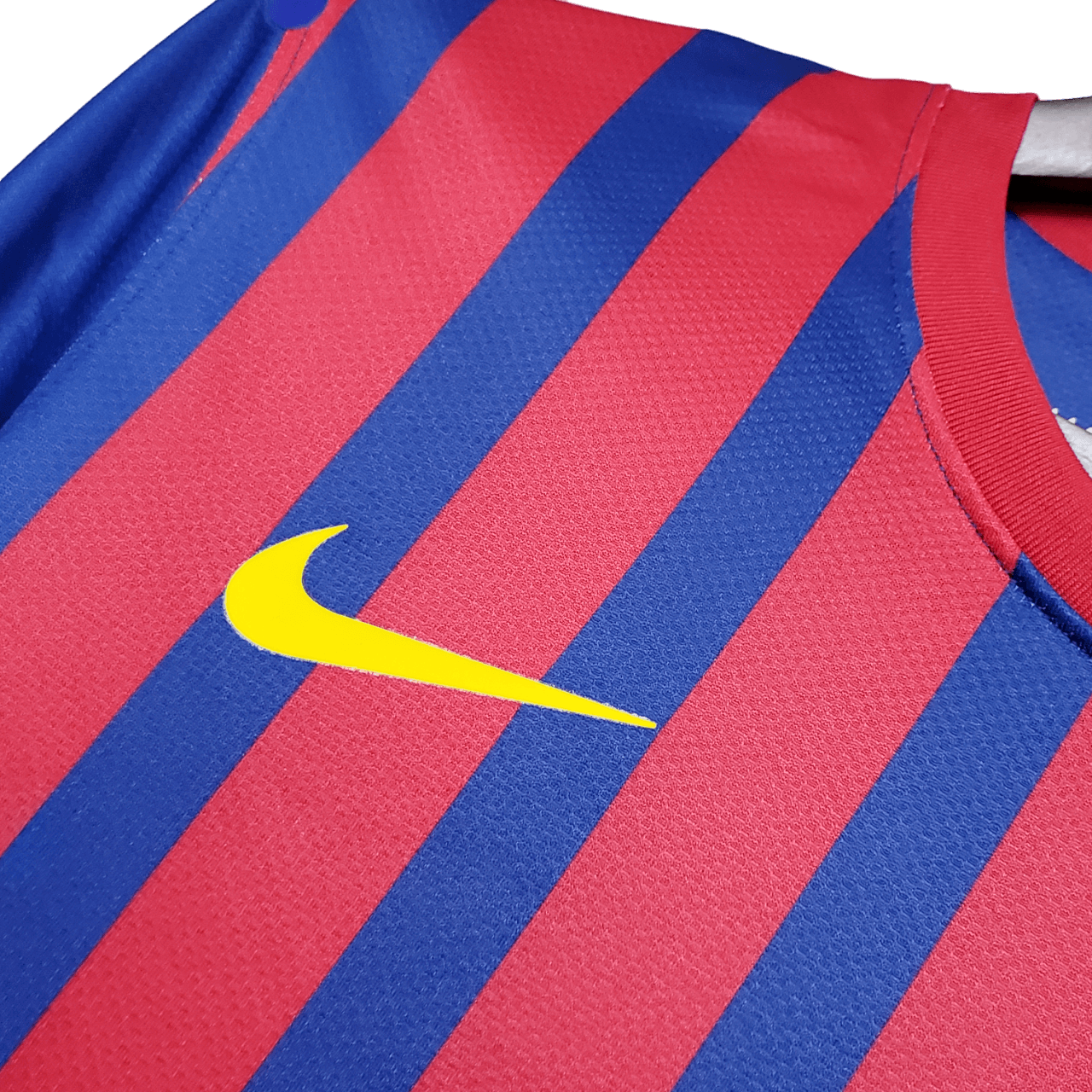 Barcelona Retro 11/12 Home - JERSEY4ALL