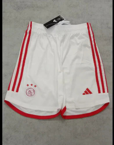 Short domicile Ajax 2023/24