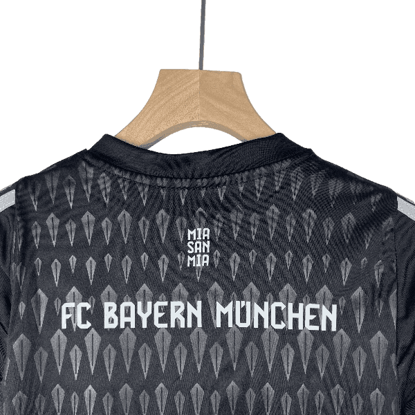 Bayern Munichc 23/24 Kids Goalkeeper - JERSEY4ALL