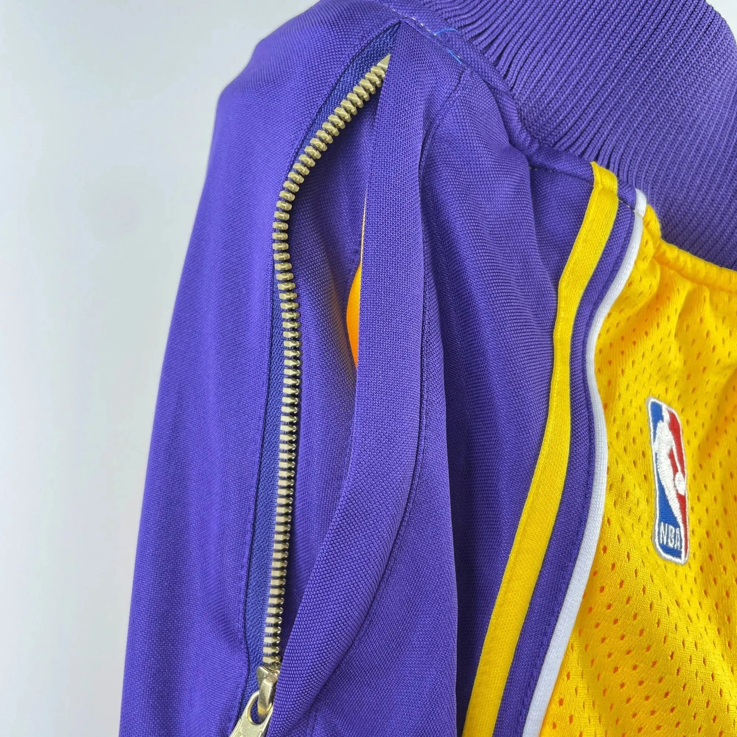 Maillot NBA court des Los Angeles Lakers