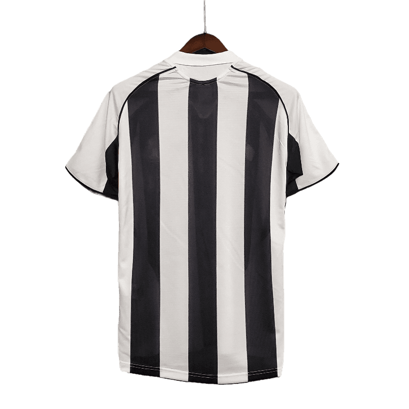 Newcastle Retro 05/06 Home - JERSEYS4ALL