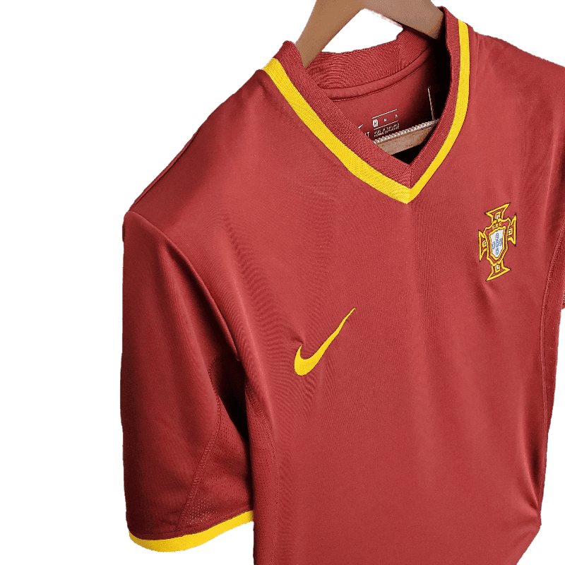 Portugal Retro 2000 home - JERSEYS4ALL