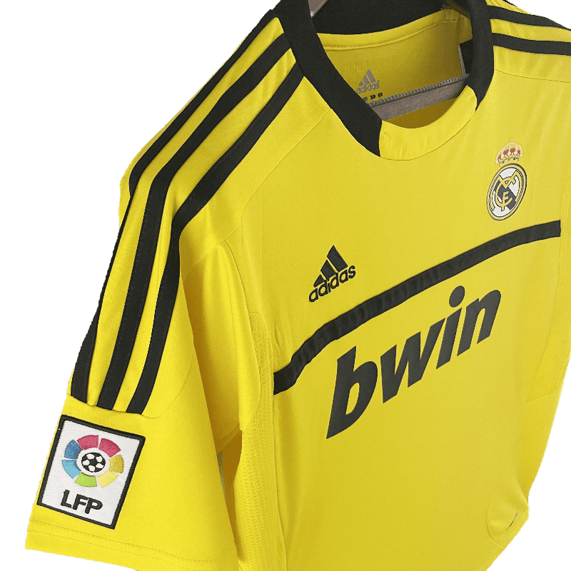 Real Madrid Retro 2011/12 Goalkeeper Yellow - JERSEYS4ALL