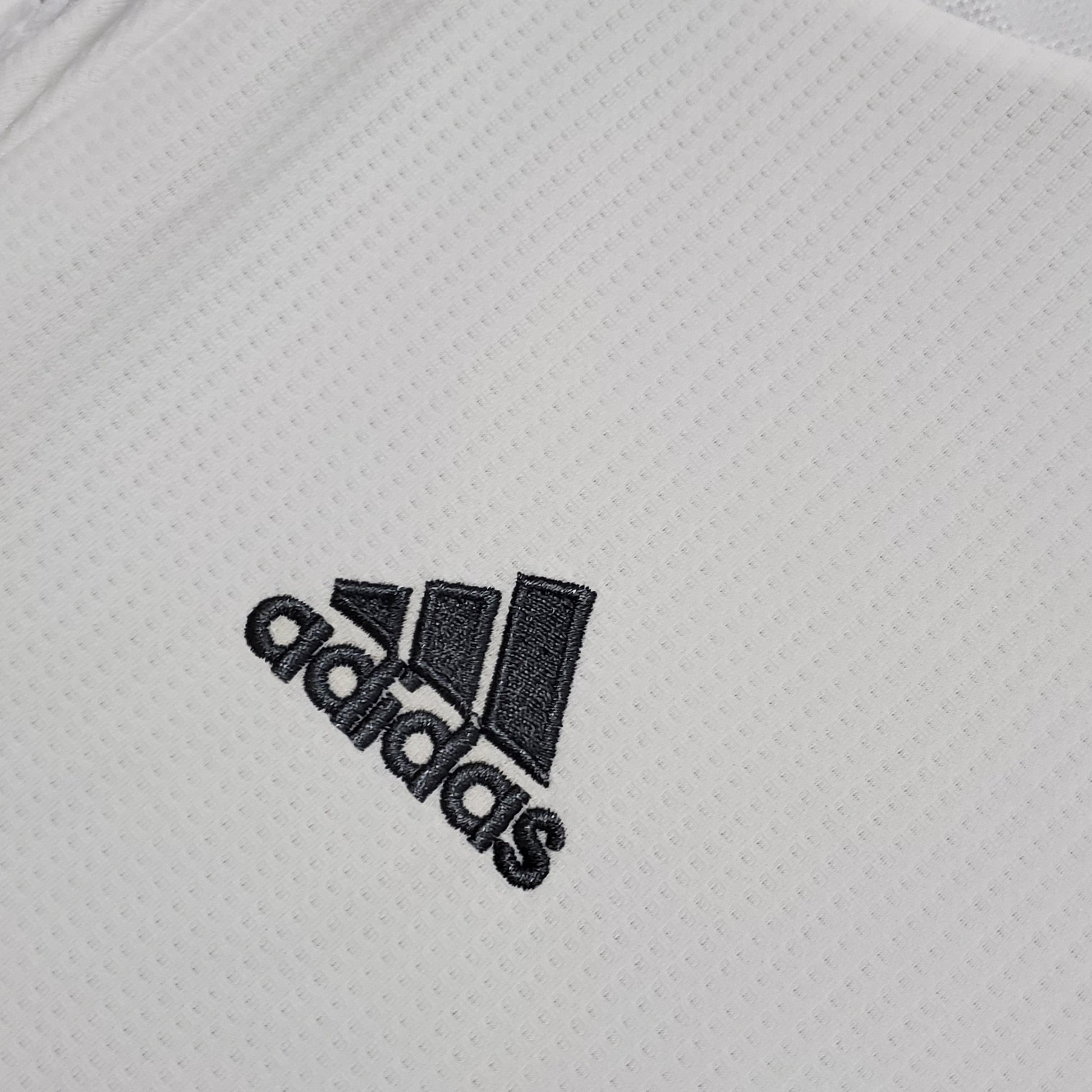 Real Madrid Retro 2015/16 Home - JERSEYS4ALL